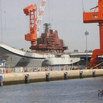 解放軍航母再獲重大進(jìn)展 “殲-15”艦載機(jī)已實(shí)現(xiàn)首飛