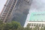 鄭州火災(zāi) 7月27日鄭州市區(qū)一在建大樓發(fā)生大火致交通
