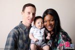 黑人媽媽生純白嬰兒 黑人媽媽和白人爸爸的孩子是白