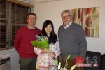 湖南女生感動(dòng)美國(guó) 留美女博士肖雅清為導(dǎo)師擋刀