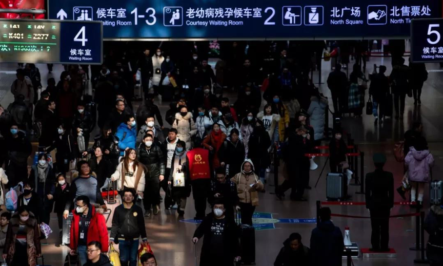 春運(yùn)返城高峰將至 肺炎疫情防控形勢(shì)嚴(yán)峻